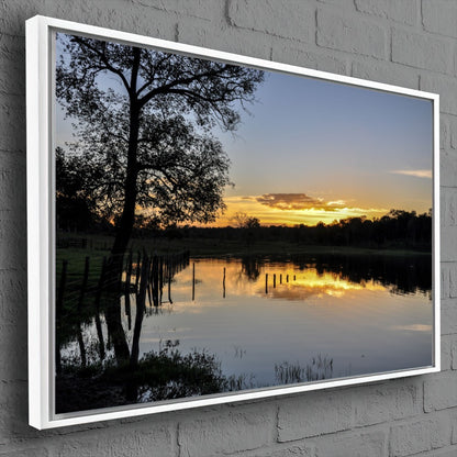 Quadro Açude E Pôr Do Sol Na Fazenda