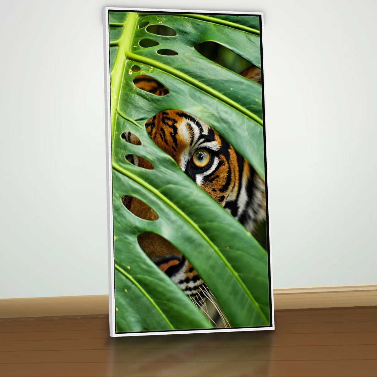 Quadro Sala Tigre na Folhagem