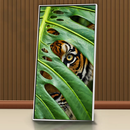 Quadro Sala Tigre na Folhagem