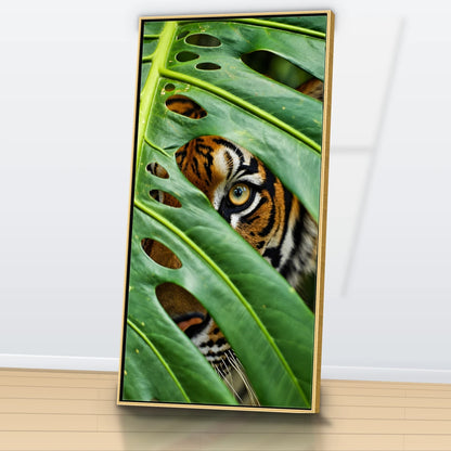 Quadro Sala Tigre na Folhagem